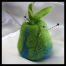 Pear pin cushion